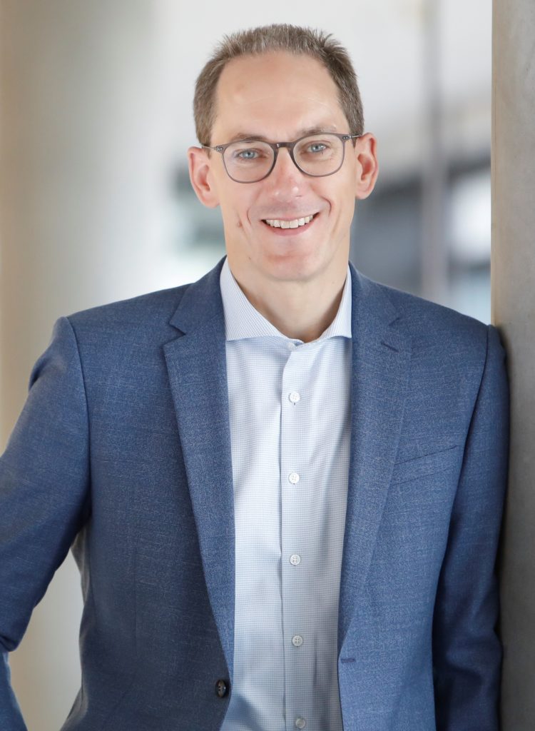 Prof. Dr. Jochen Hoffmann